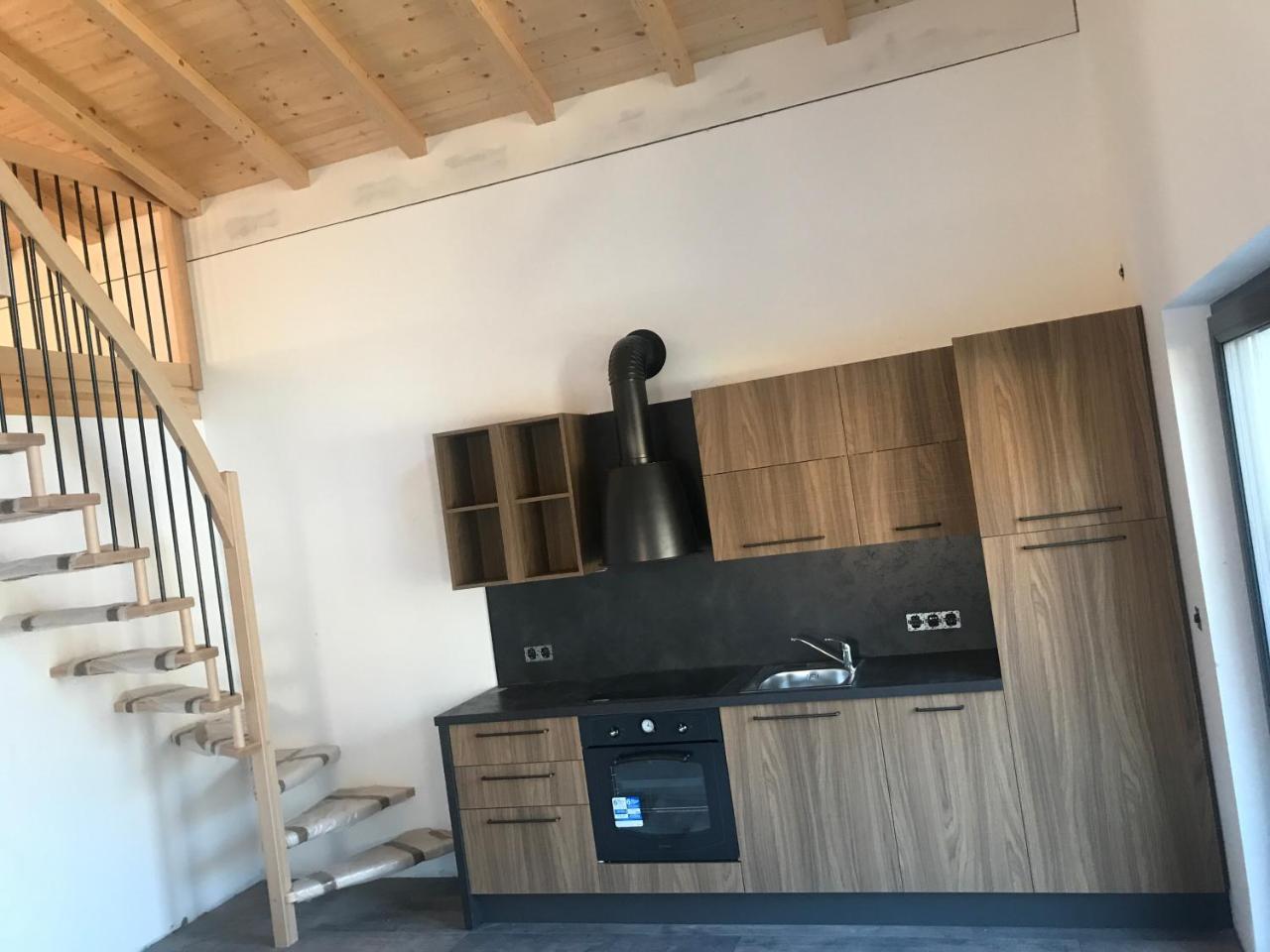 Antonya Apartments Schenna Bagian luar foto