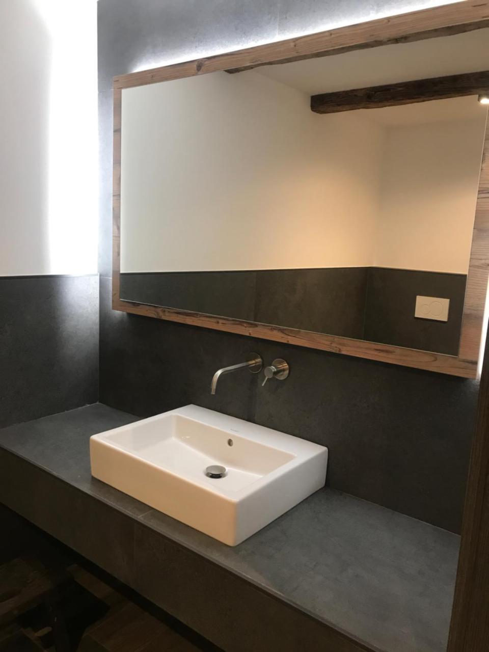 Antonya Apartments Schenna Bagian luar foto
